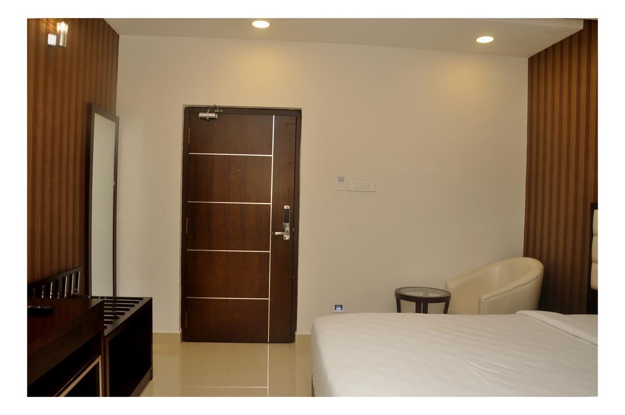 The Kings Park Residency Chennai Exterior foto